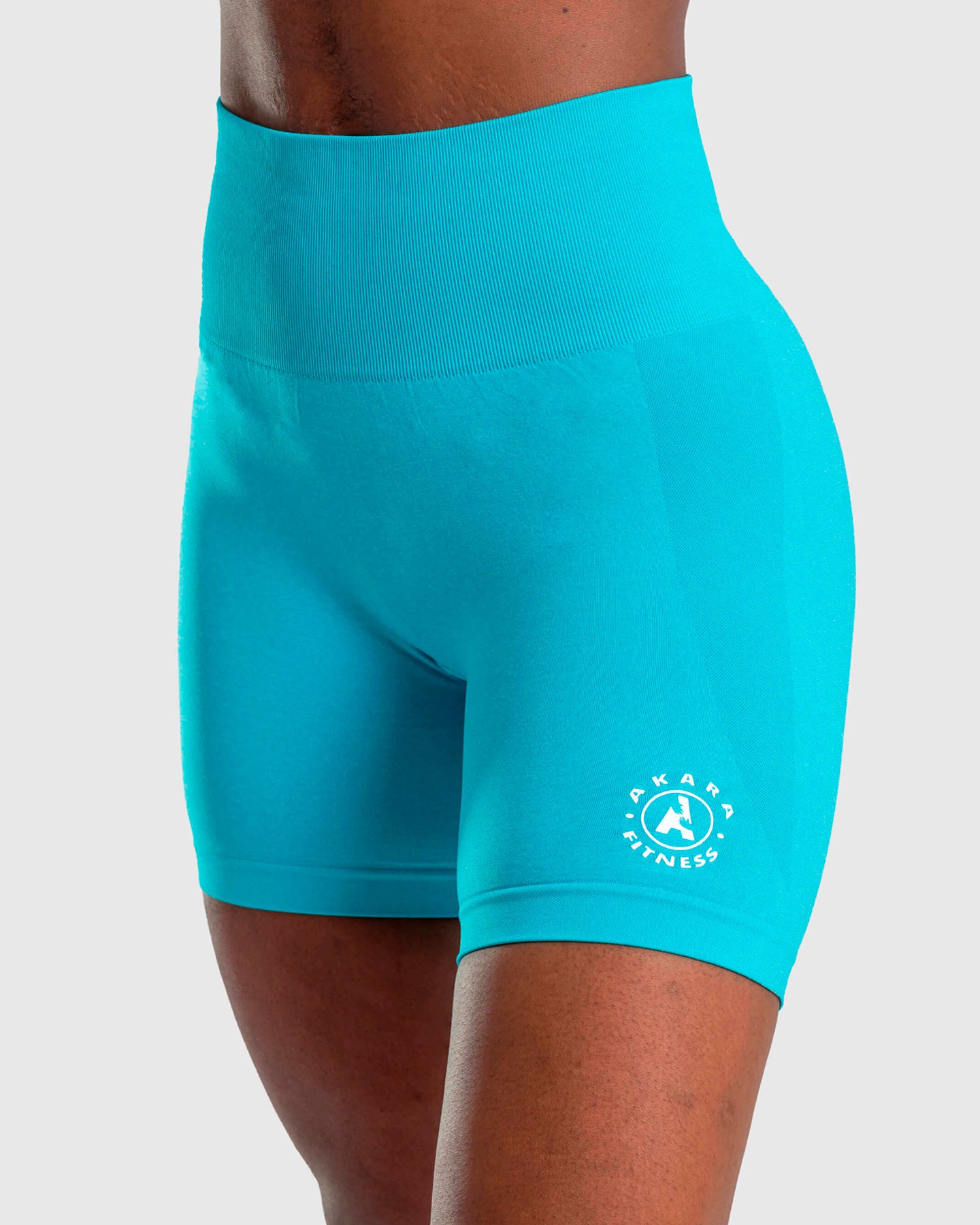 2X34,95€ SHORTS ACTIVE FIT + CALCETINES