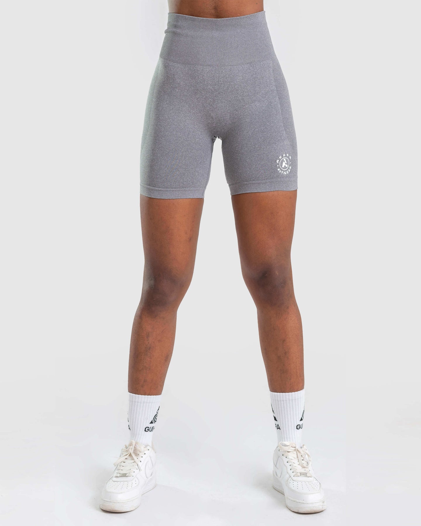 2X34,95€ SHORTS ACTIVE FIT + CALCETINES