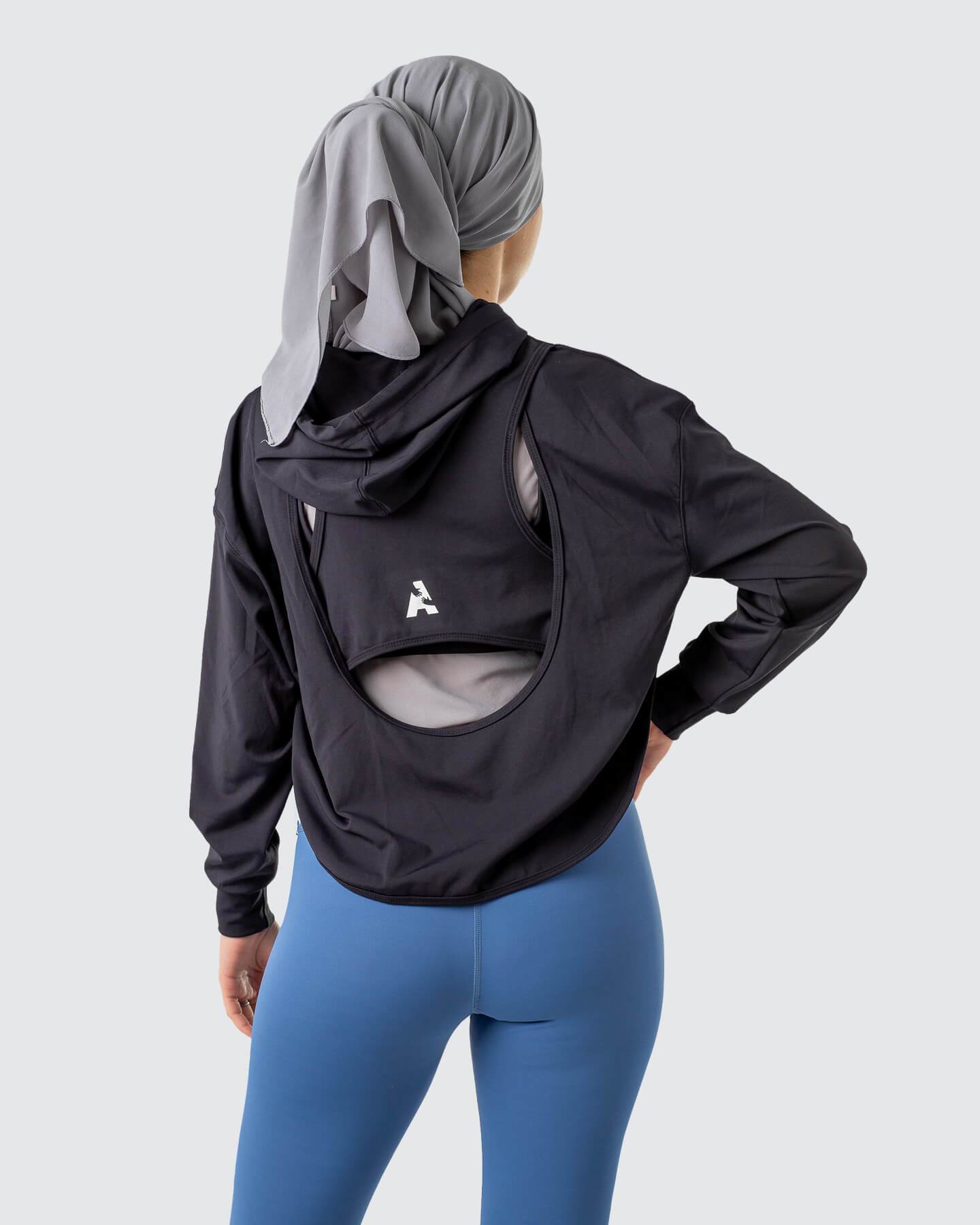 SUDADERA CON CAPUCHA BATA FIT